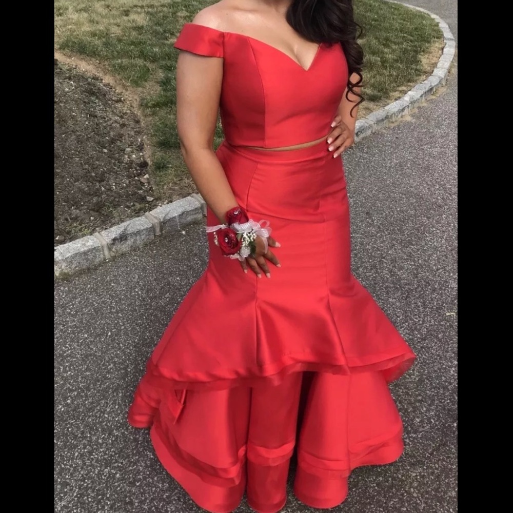 Jovani 2 piece satin gown size 8